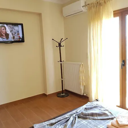 Modern In Chania * 카니아